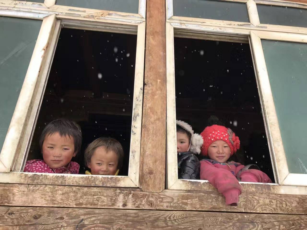 开云手机入口官网-开云online(中国)公益回顾丨家国同欢月同圆 温暖满载甘孜州(图9)